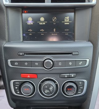 DS4 CROSSBACK 1.6 BLUEHDI 120 CV UNICO DUEÑO