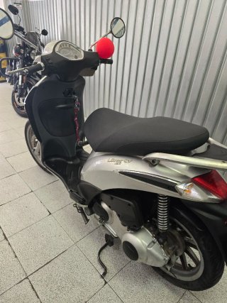 Piaggio Liberty 125cc Gris