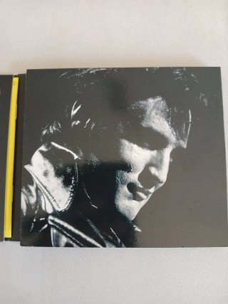 2CDs  Elvis In Memphis