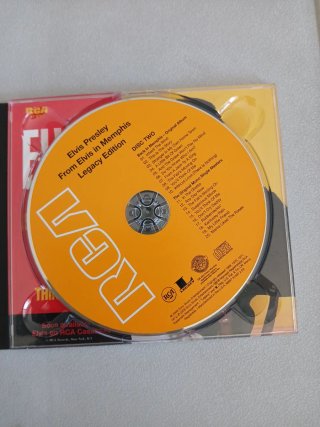 2CDs  Elvis In Memphis