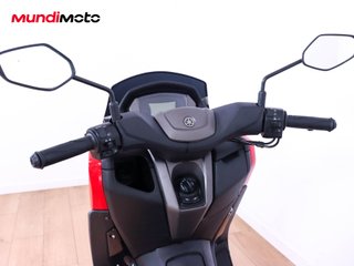 YAMAHA NMAX