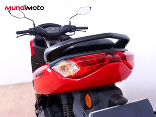 YAMAHA NMAX