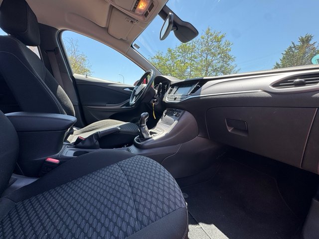ETIQUETA C Opel Astra 2017 1.6CDTI 110CV