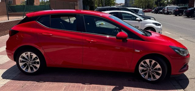 ETIQUETA C Opel Astra 2017 1.6CDTI 110CV
