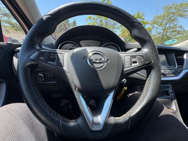 ETIQUETA C Opel Astra 2017 1.6CDTI 110CV