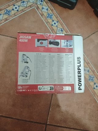 Sierra de calar Powerplus 400W nueva sin estrenar
