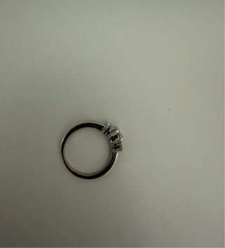 Anillo plata elegante con 3 piedras