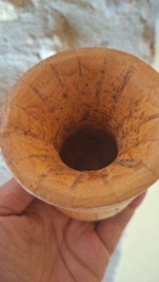 Vaso artigianale in legno