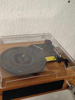 Tocadiscos RETRO RECORD PLAYER (SIN ESTRENAR)
