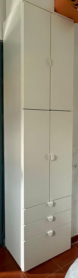 Armario alto blanco