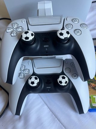 PlayStation 5 Slim 1TB + 2 Mandos + Juego