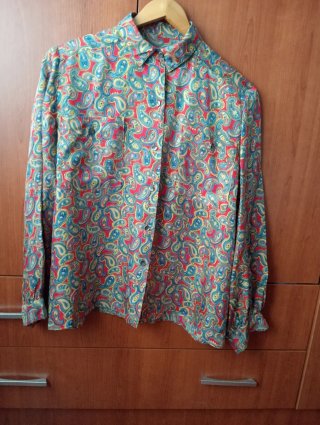 Camisa de seda estampada( comprada en Egipto)