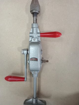Taladro manual vintage