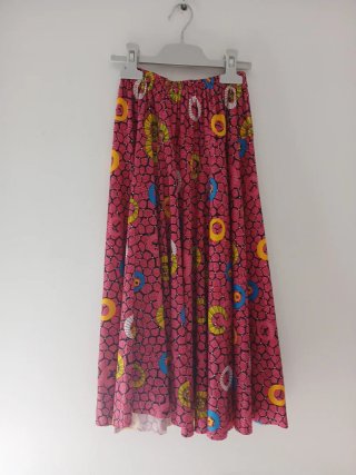 Falda estampada talla S comprada en Vietnam