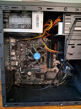PC TooQ i5 10400+ 8GB DDR4+ SSD 500GB+ Windows 11