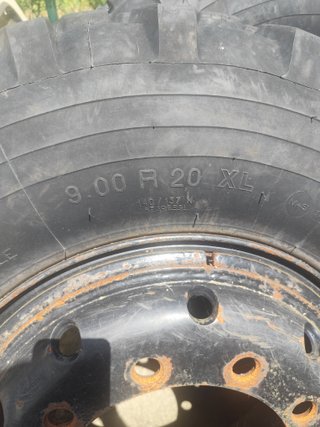 Ruedas Michelin 9.00 R.20 XL