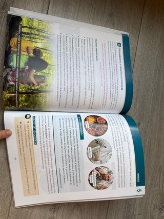 EDUCACIÓN EN VALORES CÍVICOS Y ÉTICOS