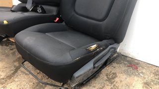 ASIENTOS DELANTEROS RENAULT TRAFIC 2017