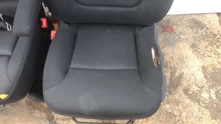 ASIENTOS DELANTEROS RENAULT TRAFIC 2017