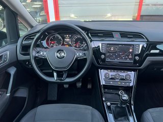 Volkswagen Touran 2015