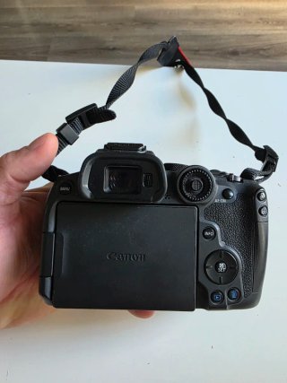 Cámara Mirrorless Canon EOS R7