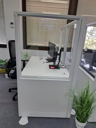 Mamparas de oficina móviles en LAS ROZAS DE MADRID