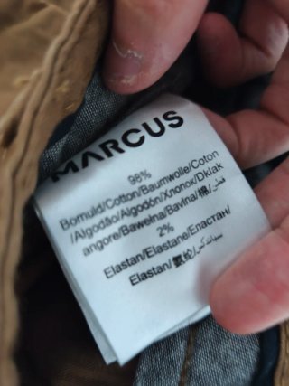 Bermuda estilo chino marrón
