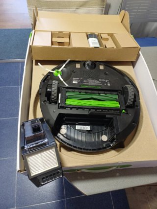 Roomba E5 con base de carga