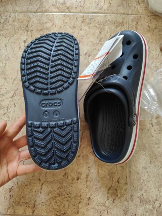 Crocs zapatillas azul y rojo