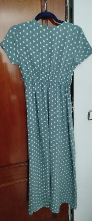 Vestido verde lunares blancos