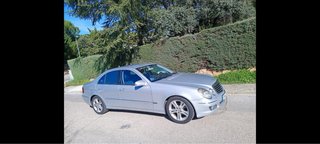 Mercedes Benz E320 Avantgarde