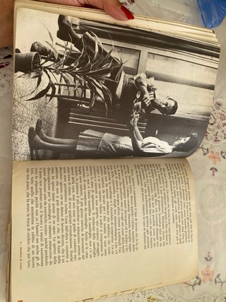 Vecchio libro di antologia per le scuole medie