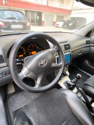 Toyota Avensis 2006