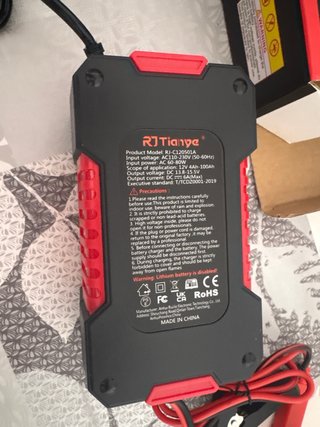 Cargador de Baterías Inteligente 12V (NUEVO)