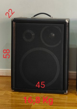 Altavoz Negro Grande