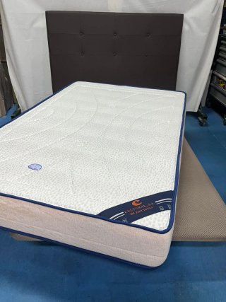 Base Tapizada + Colchón 120x180