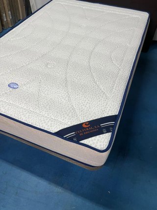 Base Tapizada + Colchón 120x180