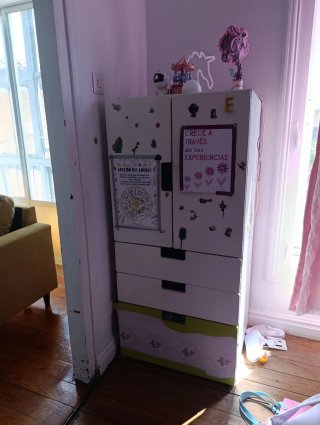 Armario infantil con cajones