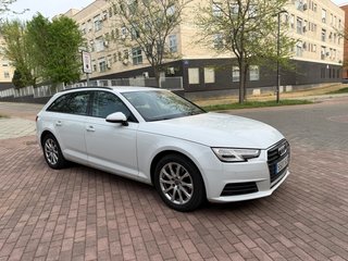 Audi A4 AVANT 2.0 TDI 150 CV AUTOMATICO