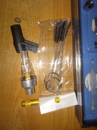 Aerógrafo con compresor y kit limpieza