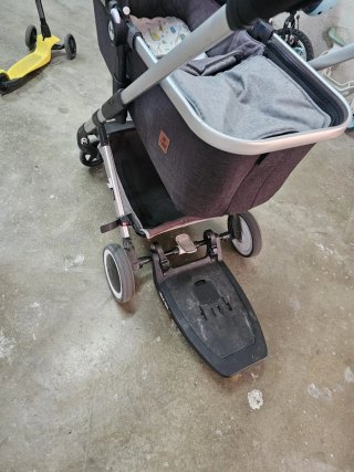 Patinete para carrito de bebé
