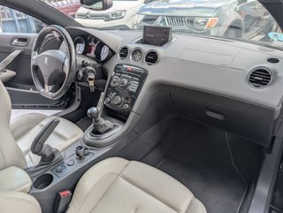 Peugeot RCZ 2010