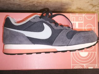 Nike MD Runner 2 Mujer azul, Rosa y blanco
