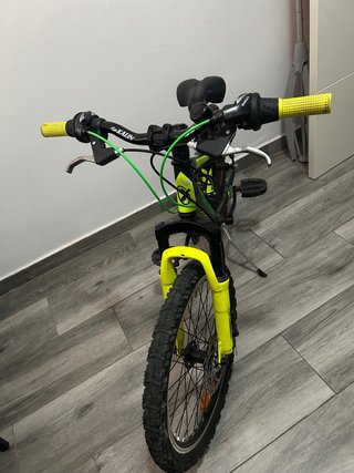 Bicicleta Infantil Negra y Amarilla