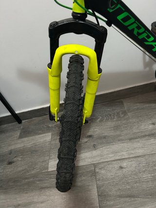 Bicicleta Infantil Negra y Amarilla