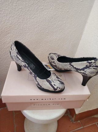 Zapatos Piccola Piu Piel Nuevos
