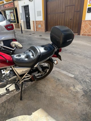 Yamaha SR Special Roja/Plata