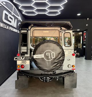 Land Rover DEFENDER 90 SW E (corto) 2.2D 122cv
