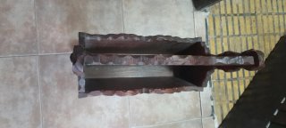 Revistero de madera vintage