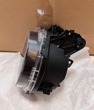 Faro Delantero Honda CB125R LED